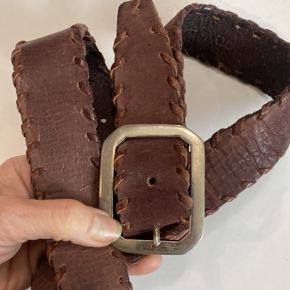 Guess Brown Leather Belt with Silver Buckle - Picture 2 of 16